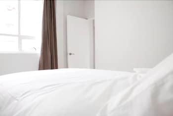 Big & Beautiful Super Located (adults Only) Apartment *